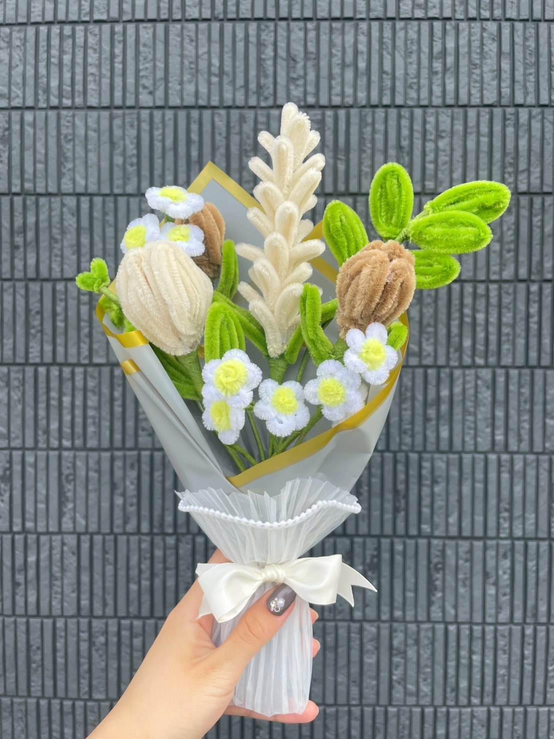 ふわふわモールの優しいブーケ