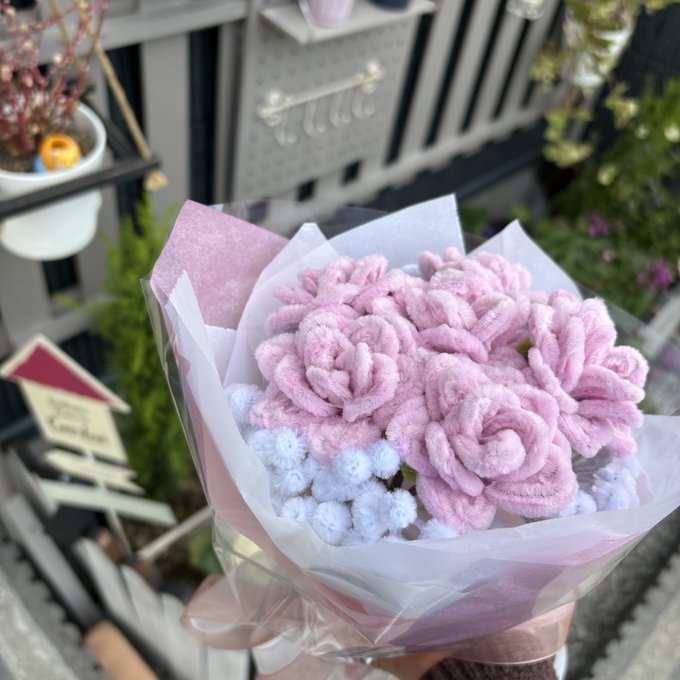 ふわふわローズの花束