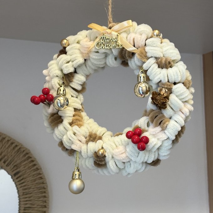 モールで作るクリスマスリース