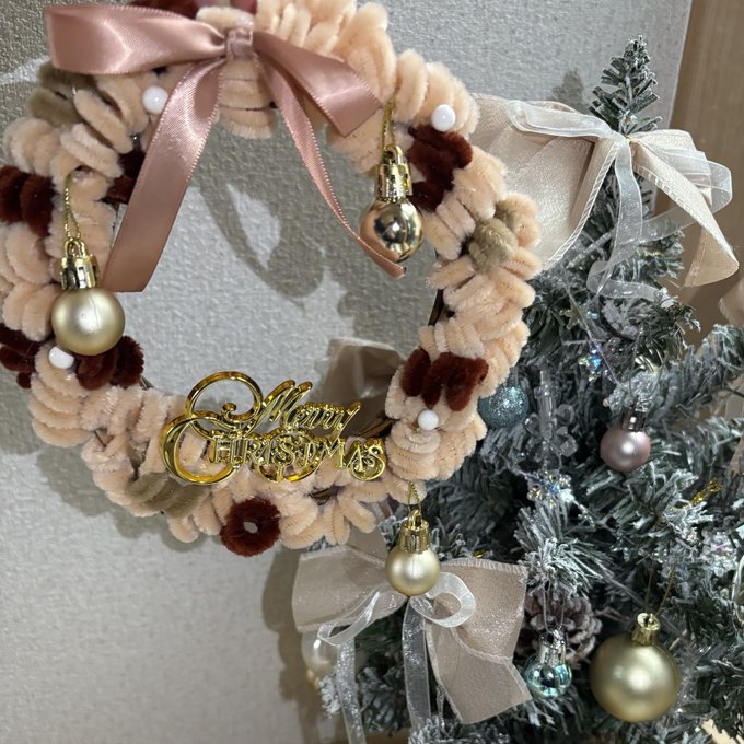 ふわもこモールのクリスマスリース